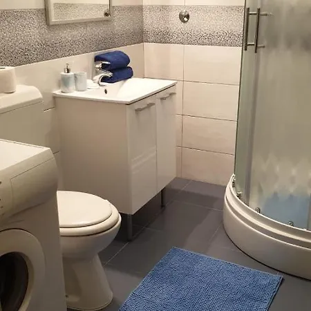 דירה Fortuna Rajna Apartman