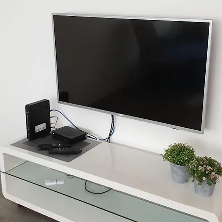 דירה Fortuna Rajna Apartman *